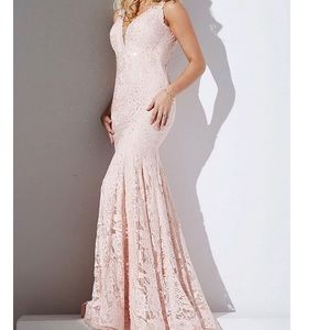 Elegant Jovani lace prom & evening gown.